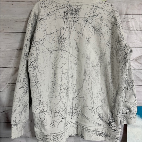 lululemon athletica Tops - Lululemon Athletica oversized crew thread dye